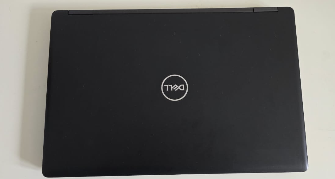 Dell Latitude 5590 HD 15.6 Inch Business Laptop Notebook PC (Intel Core i5-8350U, 8GB Ram, 256GB SSD, Camera, WiFi, HDMI, Type C Port) Win 11 Pro